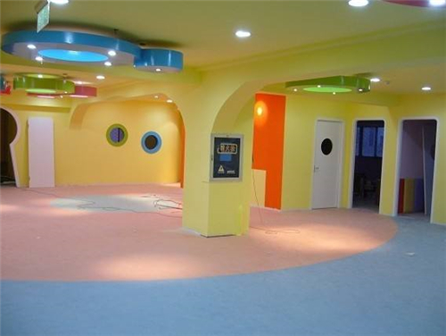 幼兒園環保耐磨塑膠地板